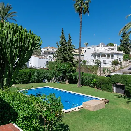 Xpce Jazmines De Nueva Andalucia Hébergement de vacances *
