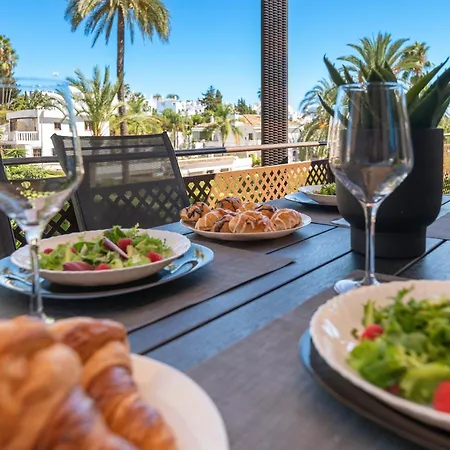 Hébergement de vacances Xpce Jazmines De Nueva Andalucia *